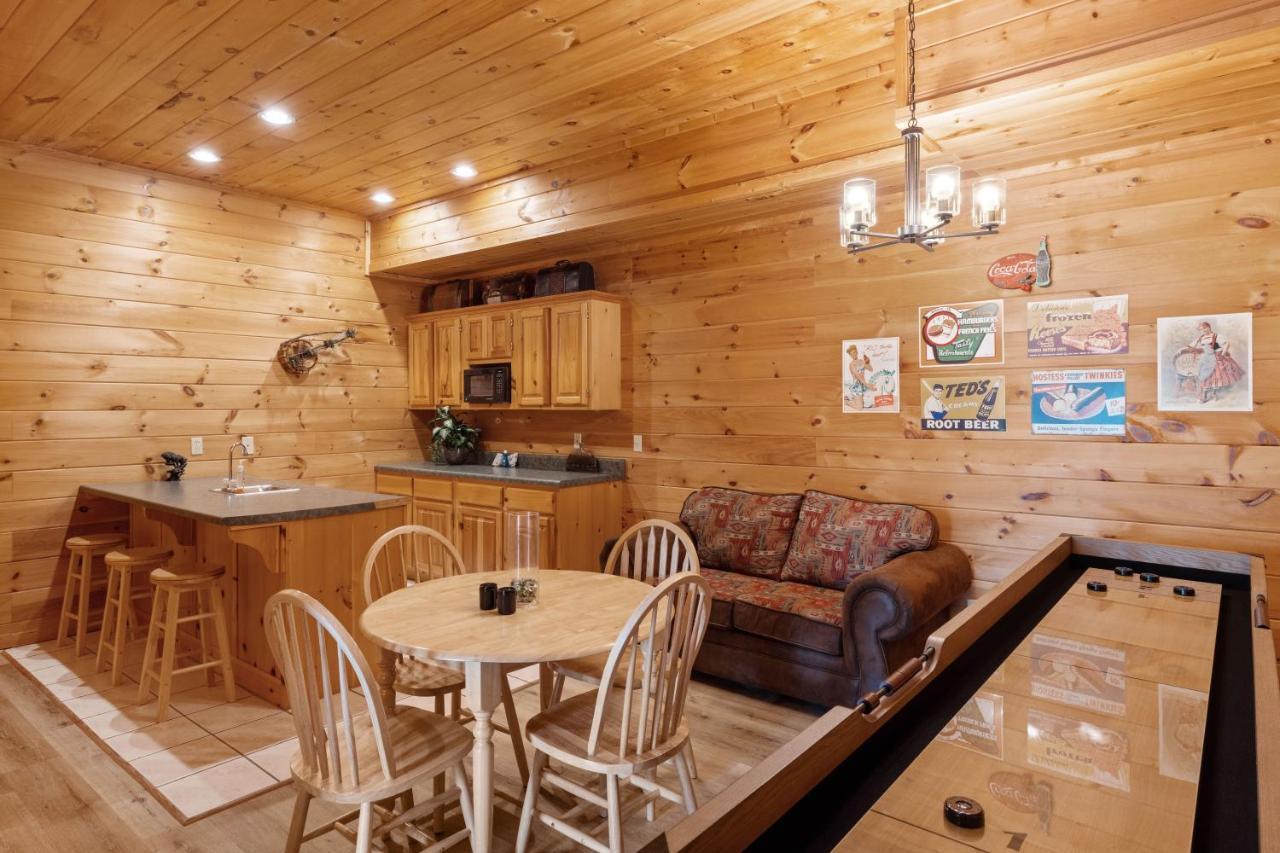 Mountain View 5 Bdrm Gatlinburg Cabin Near Downtown Arts Exterior foto