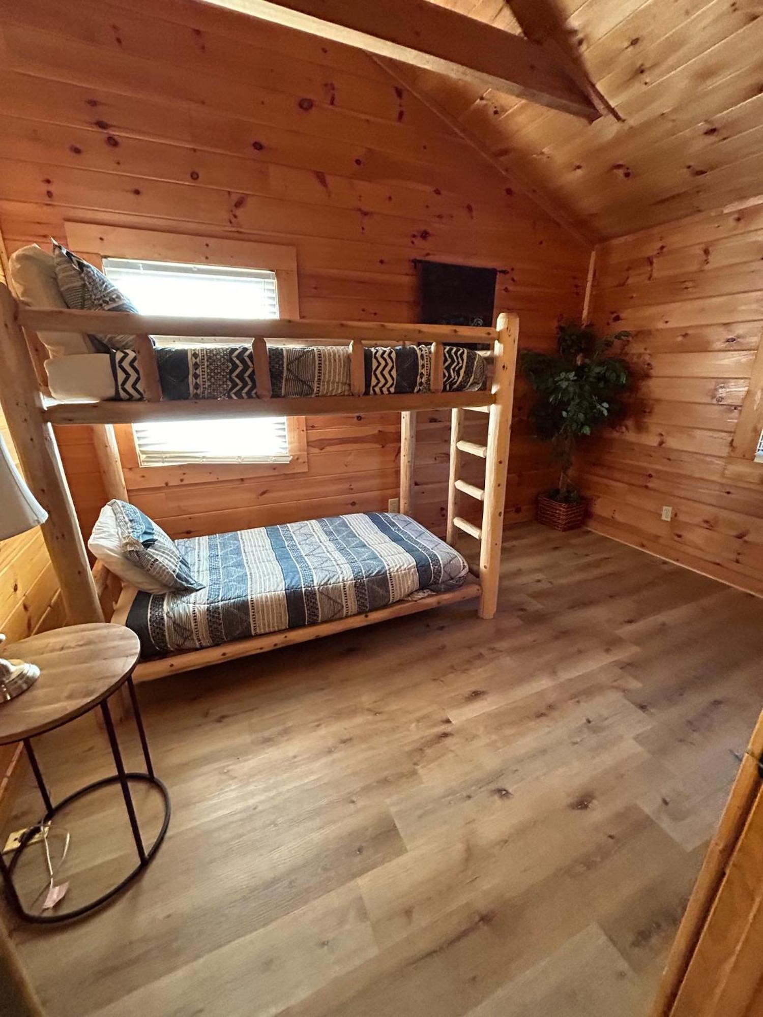 Mountain View 5 Bdrm Gatlinburg Cabin Near Downtown Arts Exterior foto